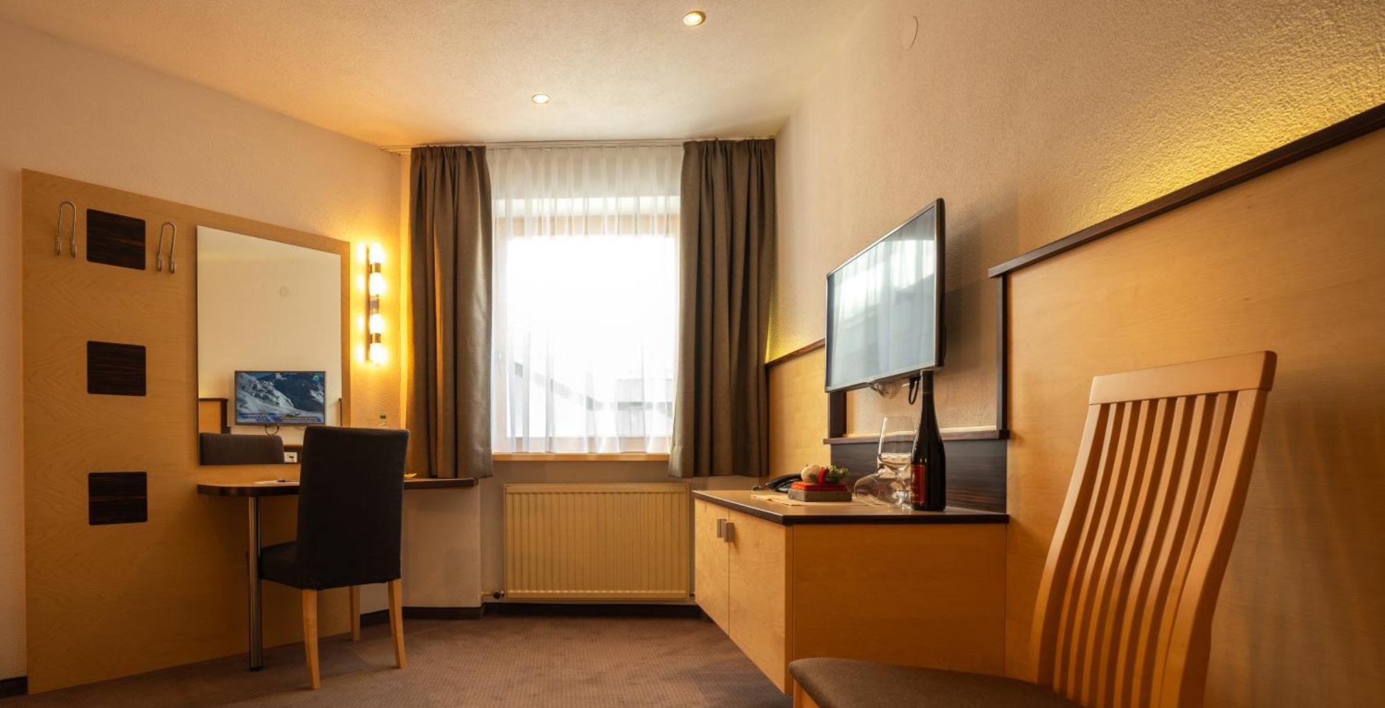 Aparthotel Fernblick ฟิสส์ ภายนอก รูปภาพ