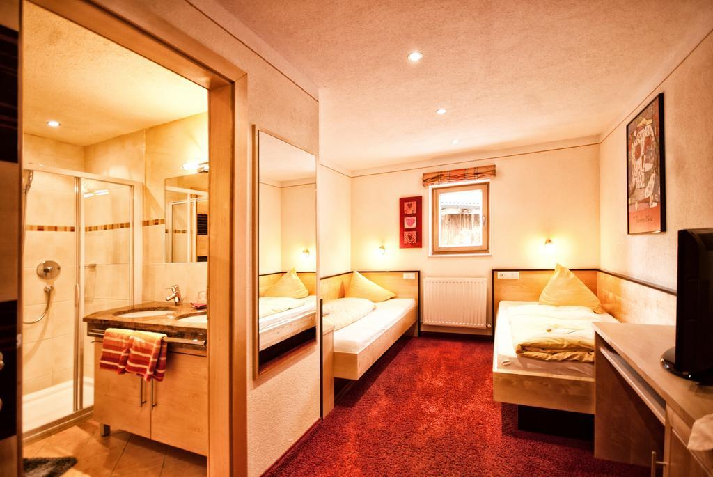 Aparthotel Fernblick ฟิสส์ ภายนอก รูปภาพ